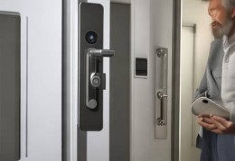 kaba指纹锁服务咨询热线普及<搞笑翻车现场：指纹锁装反，网友笑到肚子疼！>