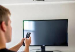 亚太天能家电维修系统服务热线普及↑电视上安装吸顶喇叭的正确方法教程