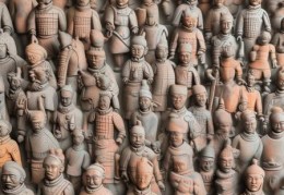 熊猫冰箱维修点服务热线解释『秦始皇陵兵马俑冰箱贴：揭秘千年古墓的艺术魅力』
