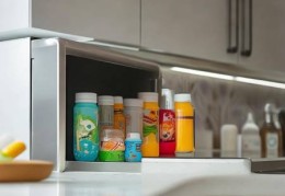 美的消毒柜全国服务号码传授『碗水消毒新选择：消毒柜的巧妙运用』